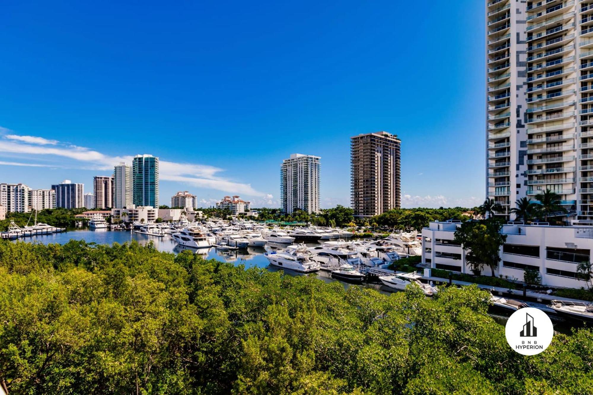 Uhost Ai - 3B Gem W Golf & Intracoastal Views Miami Bagian luar foto