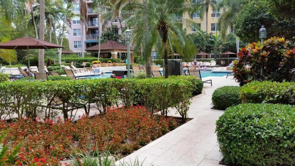 Uhost Ai - 3B Gem W Golf & Intracoastal Views Miami Bagian luar foto