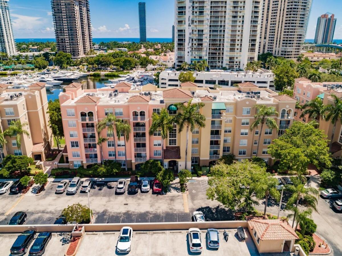 Uhost Ai - 3B Gem W Golf & Intracoastal Views Miami Bagian luar foto
